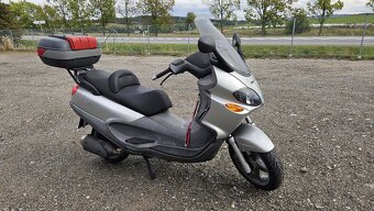 Piaggio X9 125 - 4