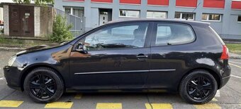 Volkswagen Golf 5 • 1.6 FSI - Momentálně nepojízdný - 4