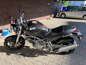 Ducati Monster 800ie - 4