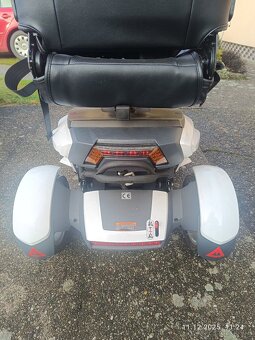 Prodám elektrický skútr CUTIE - 4