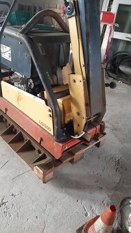 vibrační deska Dynapac LG 500 - 4