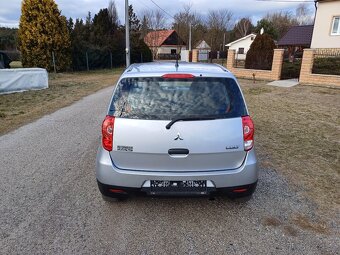 Predám Mitsubishi Colt 1.1 benzín,5-dverový,1.majiteĺ,rok vý - 4