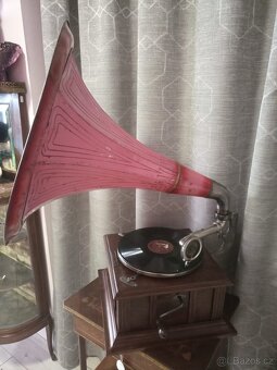 Gramofon s troubou - 4