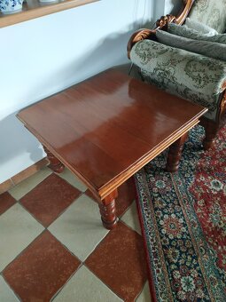 Pohovka, konferenční stolky, taburet - 4