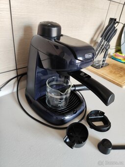 DeLonghi - 4