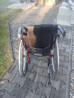 Dětský invalidní vozík - 4