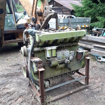 Motor ifa 6 válec - 4