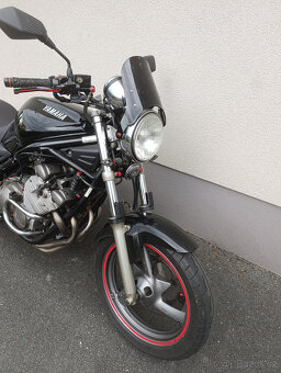 YAMAHA XJ600N - 4