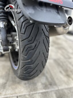 Piaggio MP3 500 - 4
