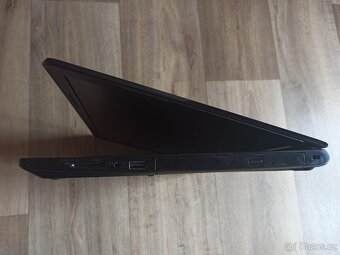 Dell Vostro 15 3568 15,6“/PG4415U/SSD256GB/RAM12GB/DVD±RW - 4