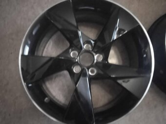 Alu disky 5x100 r17 škoda Volans Black - 4