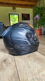 Helma HJC velikost M - 4