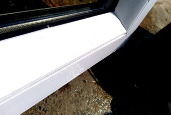2 okna Vekra tloušťka rámu 9 cm doprava - 4