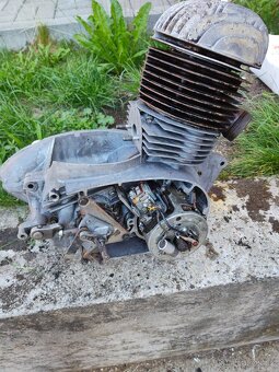 Motor Jawa 250/353 - 4