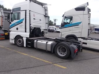 Tahač MAN TGX LowDeck - 4