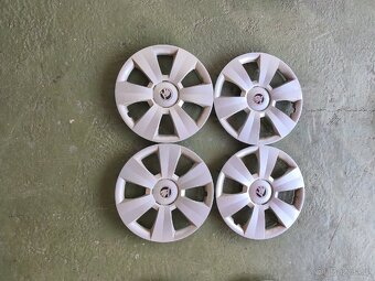 Sady origo krytů kol Vw, Škoda, Nissan 15" a 16" viz. foto - 4