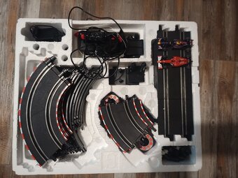 Autodráha Carrera GO - 4