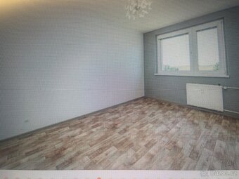 Prodej bytu 3+1, 68 m², Maletín - 4