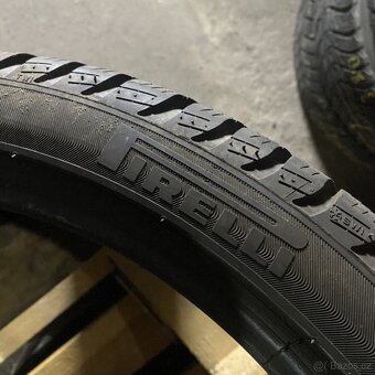 Zimní pneu 225/35 R19 RF 96H Pirelli Pirellimm - 4