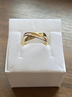 Zlatý dámský prsten - 4