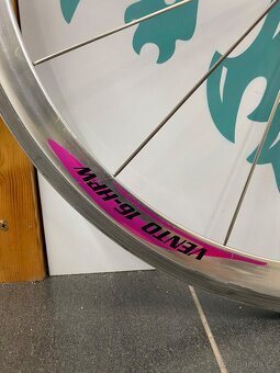 Zapletená kola Campagnolo Vento 16 hpw - 4