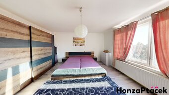 Prodej, dvougenerační rodinný dům, Městec Králové, okr. Nymb - 4