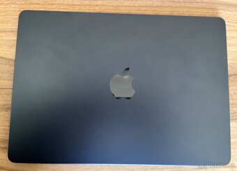 MacBook Air 13.6" M2 10x GPU 512GB SSD 16GB RAM Midnight CZ - 4