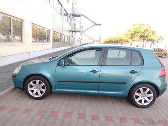 VW golf 1.6 - 4