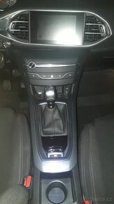 Peugeot 308 Allure 1.6 HDI, 88 kW r.v.12/2017 - 4