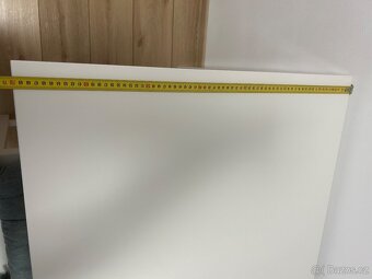 prodám jídelní stůl + 2 židle - 4