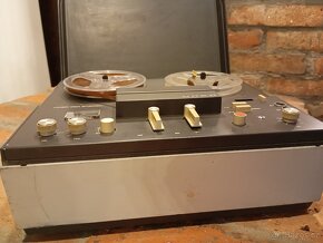 Cívkový magnetofon UHER 724 Stereo - 4