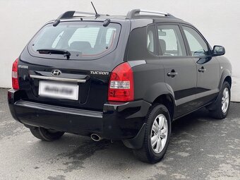 Hyundai Tucson 2.0 i , 104 kW benzín, 2009 - 4