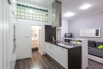 PRONÁJEM moderního bytu 57m2 na Komenského v Olomouci - 4