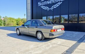 Mercedes-Benz 190E 2.6, manuál, původní SPZ - 4