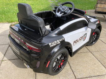 Dodge Charger policejní elektrické auto NOVÉ - 4