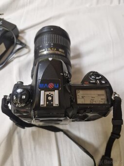 Nikon - 4