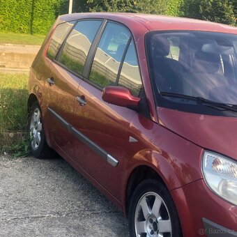 Renault Scenic 1.9, Nafta rok 2004, TK platí do r. 2026 - 4