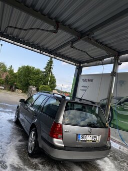 Volkswagen Golf IV - 4