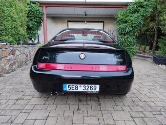 Alfa Romeo GTV - 4