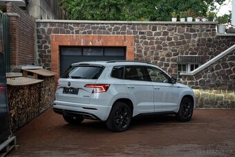 Škoda Karoq Sportline 1.5 TSI 110kw TAŽNÉ/VIRTUAL/PANORAMA - 4