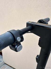 ELEKTROKOLOBĚŽKA NINEBOT MAX G2 - 4