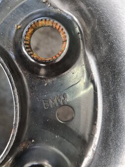 Plechové disky BMW 16", 7Jx16H2 IS31 + čidla tlaku - 4