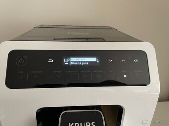 Automatický kávovar Krups Evidence EA89 - zánovní - 4