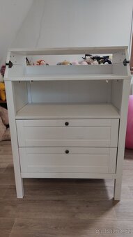 Přebalovací komoda Ikea Sundvik - 4