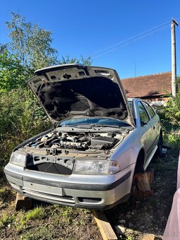 Škoda octavia 1, mix aut na díly - 4