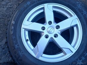 Prodám sadu ALU kol R.O.D. 245/65R17 zimní - 4