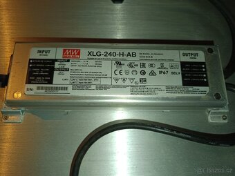 Závěsné svítidlo pro růst rostlin - 4