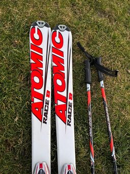 Lyzarsky set lyze Atomic 140cm+boty+hulky - 4