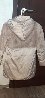 Dívčí kabátek 158 - 4