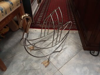 Designový stojan na časopisy - 4